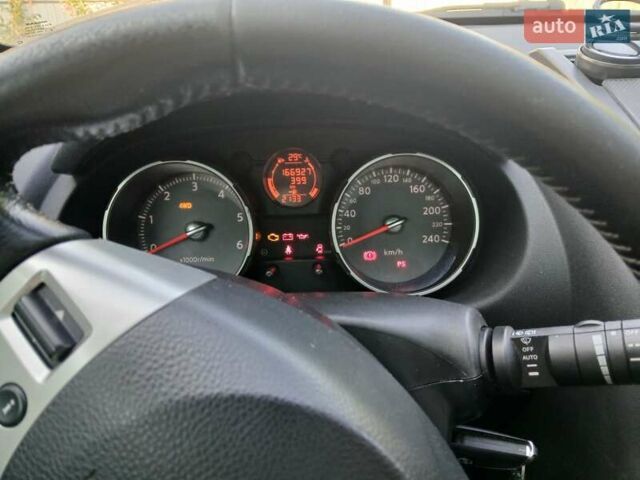 Белый Ниссан Кашкай, объемом двигателя 2 л и пробегом 170 тыс. км за 9000 $, фото 11 на Automoto.ua