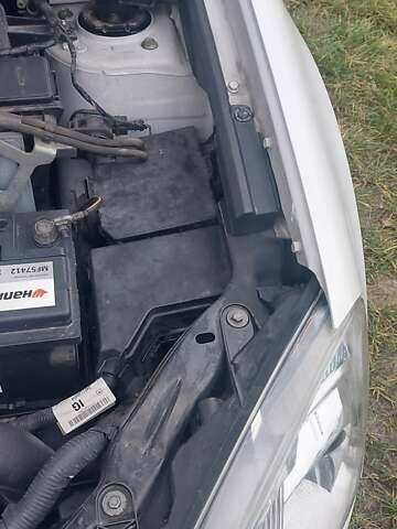 Белый Ниссан Кашкай, объемом двигателя 1.46 л и пробегом 183 тыс. км за 9599 $, фото 39 на Automoto.ua