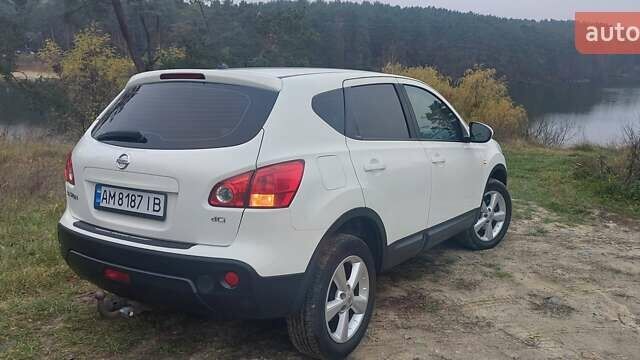 Белый Ниссан Кашкай, объемом двигателя 1.46 л и пробегом 183 тыс. км за 9599 $, фото 24 на Automoto.ua