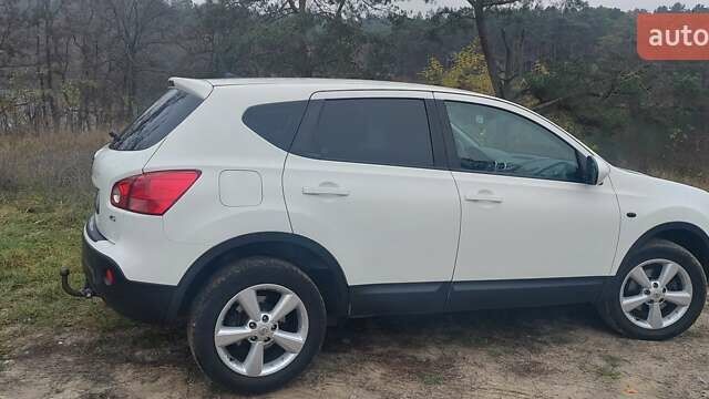 Белый Ниссан Кашкай, объемом двигателя 1.46 л и пробегом 183 тыс. км за 9599 $, фото 25 на Automoto.ua