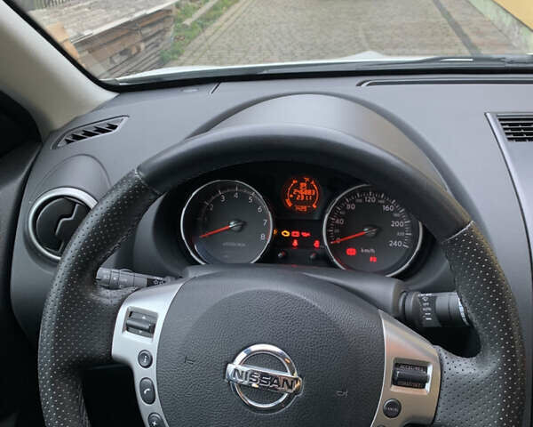 Білий Ніссан Кашкай, об'ємом двигуна 2 л та пробігом 247 тис. км за 7800 $, фото 13 на Automoto.ua