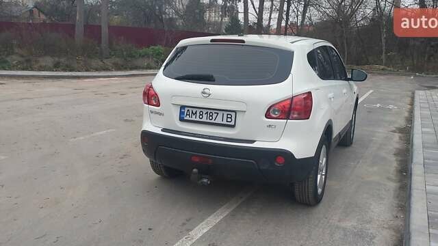 Белый Ниссан Кашкай, объемом двигателя 1.46 л и пробегом 183 тыс. км за 9599 $, фото 9 на Automoto.ua