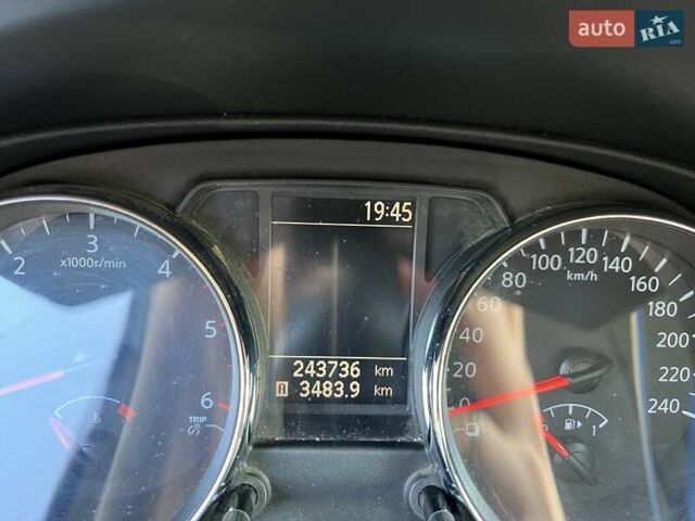 Білий Ніссан Кашкай, об'ємом двигуна 1.46 л та пробігом 245 тис. км за 10200 $, фото 8 на Automoto.ua