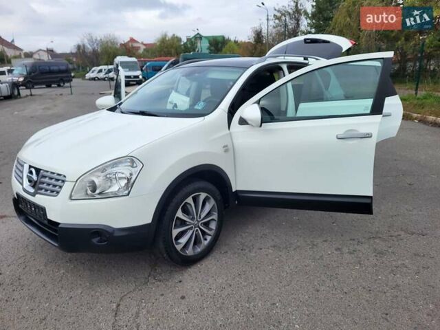 Білий Ніссан Кашкай, об'ємом двигуна 1.5 л та пробігом 217 тис. км за 9300 $, фото 78 на Automoto.ua