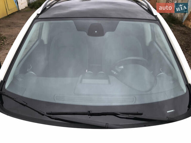 Белый Ниссан Кашкай, объемом двигателя 2 л и пробегом 195 тыс. км за 11655 $, фото 20 на Automoto.ua