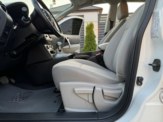 Белый Ниссан Кашкай, объемом двигателя 2 л и пробегом 157 тыс. км за 9999 $, фото 14 на Automoto.ua