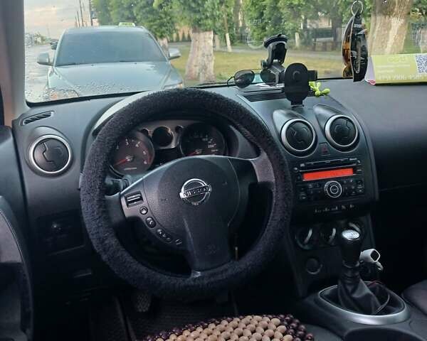 Білий Ніссан Кашкай, об'ємом двигуна 1.46 л та пробігом 320 тис. км за 9500 $, фото 4 на Automoto.ua