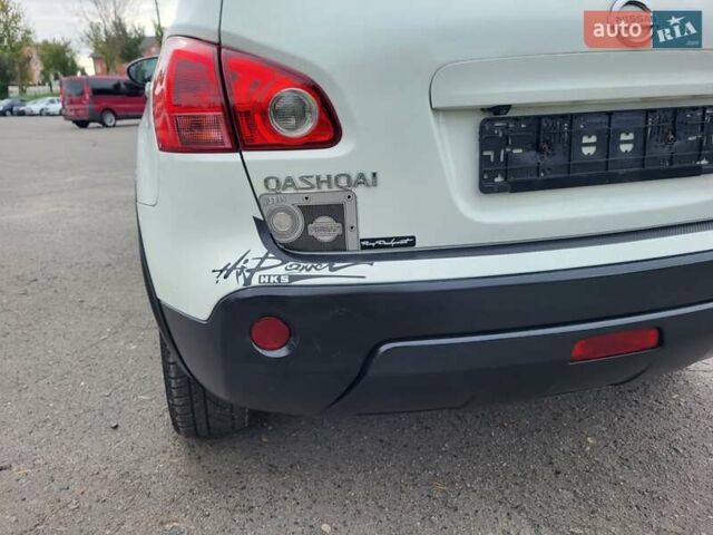 Білий Ніссан Кашкай, об'ємом двигуна 1.5 л та пробігом 217 тис. км за 9300 $, фото 36 на Automoto.ua