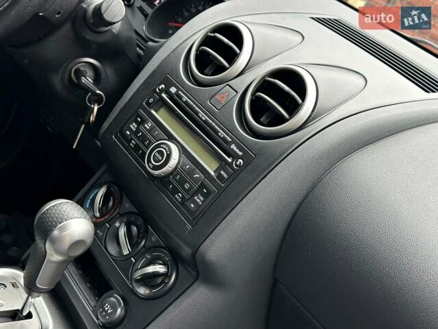 Белый Ниссан Кашкай, объемом двигателя 2 л и пробегом 122 тыс. км за 10700 $, фото 35 на Automoto.ua