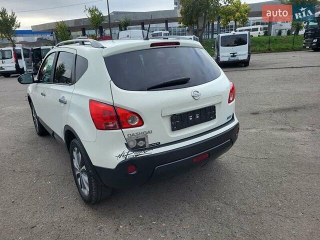 Білий Ніссан Кашкай, об'ємом двигуна 1.5 л та пробігом 217 тис. км за 9300 $, фото 44 на Automoto.ua