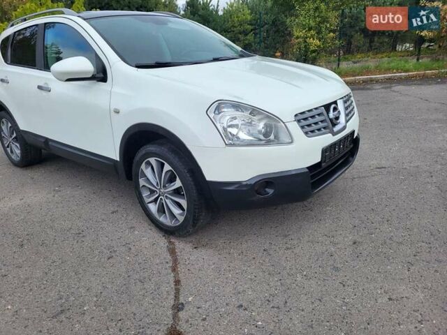 Білий Ніссан Кашкай, об'ємом двигуна 1.5 л та пробігом 217 тис. км за 9300 $, фото 61 на Automoto.ua