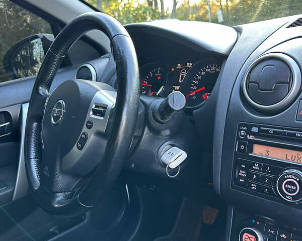 Белый Ниссан Кашкай, объемом двигателя 1.46 л и пробегом 231 тыс. км за 9550 $, фото 49 на Automoto.ua