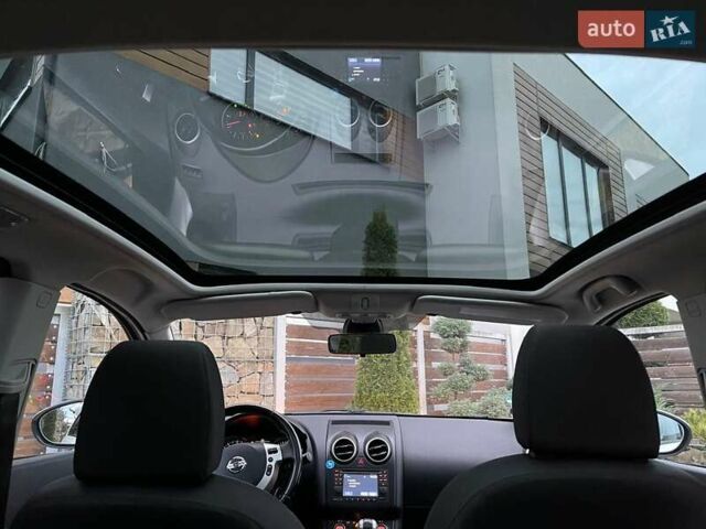 Білий Ніссан Кашкай, об'ємом двигуна 2 л та пробігом 248 тис. км за 11400 $, фото 3 на Automoto.ua