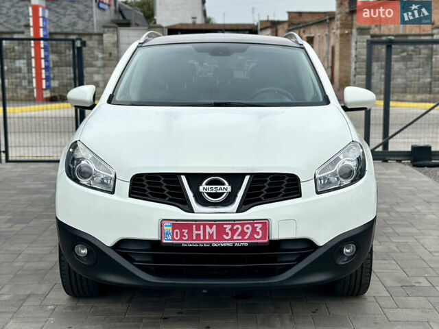 Белый Ниссан Кашкай, объемом двигателя 2 л и пробегом 173 тыс. км за 9888 $, фото 2 на Automoto.ua