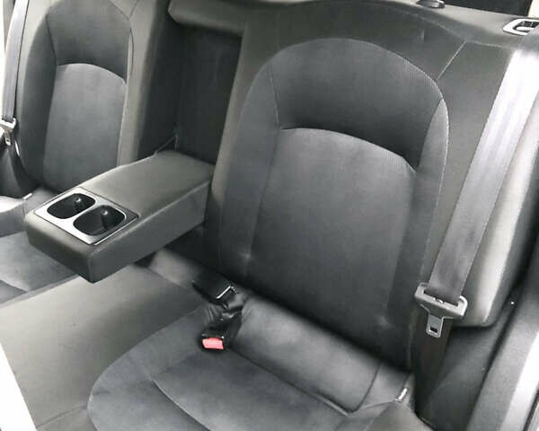 Белый Ниссан Кашкай, объемом двигателя 2 л и пробегом 195 тыс. км за 11655 $, фото 49 на Automoto.ua