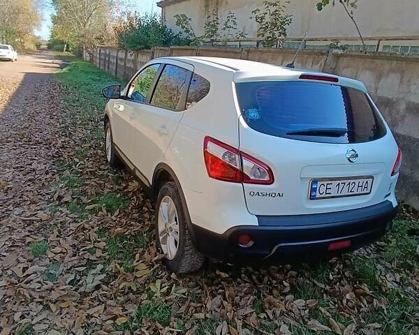 Белый Ниссан Кашкай, объемом двигателя 1.46 л и пробегом 238 тыс. км за 9800 $, фото 2 на Automoto.ua