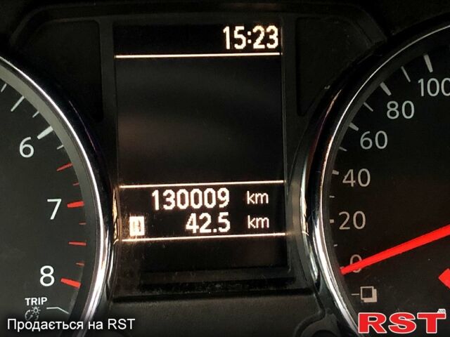 Белый Ниссан Кашкай, объемом двигателя 2 л и пробегом 130 тыс. км за 10500 $, фото 6 на Automoto.ua