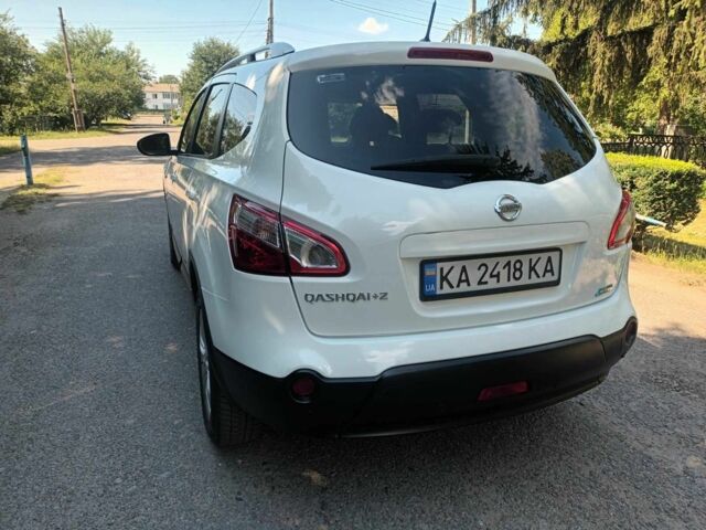 Білий Ніссан Кашкай, об'ємом двигуна 1.5 л та пробігом 260 тис. км за 9500 $, фото 5 на Automoto.ua