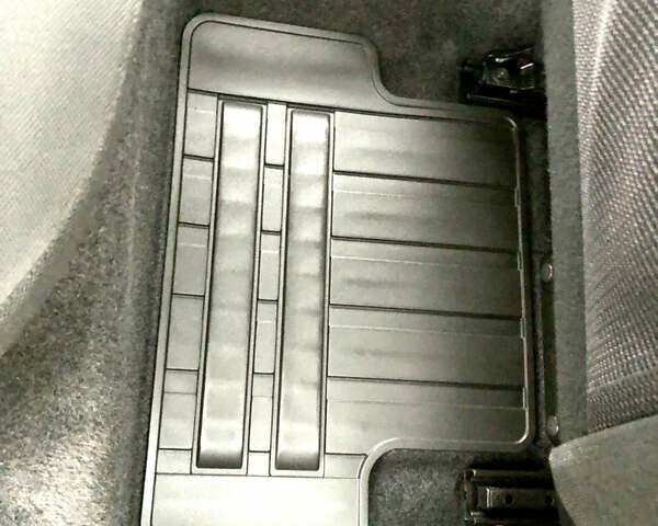 Белый Ниссан Кашкай, объемом двигателя 2 л и пробегом 195 тыс. км за 11655 $, фото 45 на Automoto.ua