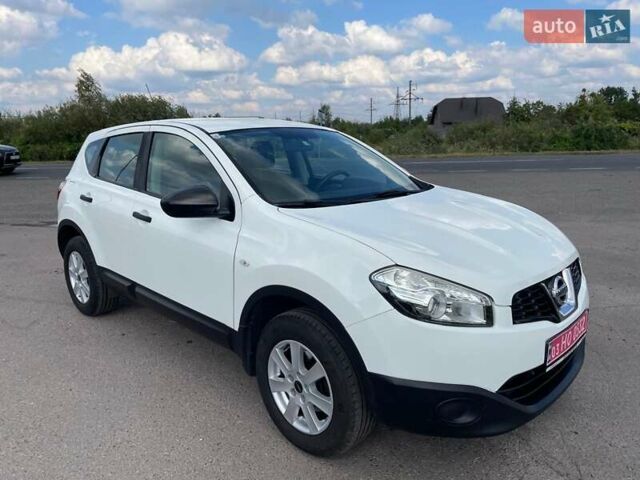 Білий Ніссан Кашкай, об'ємом двигуна 1.5 л та пробігом 207 тис. км за 9300 $, фото 3 на Automoto.ua