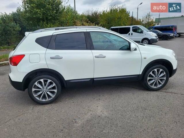 Білий Ніссан Кашкай, об'ємом двигуна 1.5 л та пробігом 217 тис. км за 9300 $, фото 47 на Automoto.ua