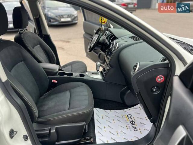 Белый Ниссан Кашкай, объемом двигателя 2 л и пробегом 227 тыс. км за 8900 $, фото 20 на Automoto.ua