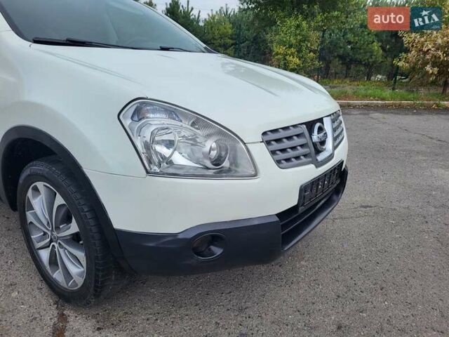 Білий Ніссан Кашкай, об'ємом двигуна 1.5 л та пробігом 217 тис. км за 9300 $, фото 64 на Automoto.ua