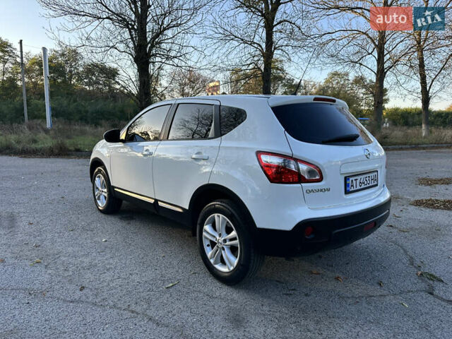 Белый Ниссан Кашкай, объемом двигателя 1.46 л и пробегом 231 тыс. км за 9550 $, фото 15 на Automoto.ua