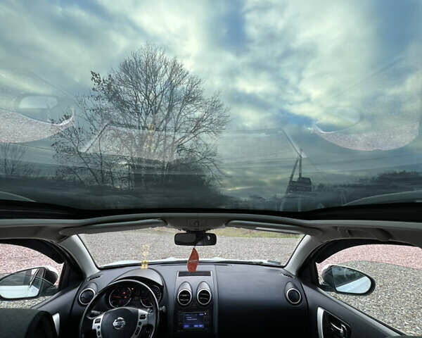 Белый Ниссан Кашкай, объемом двигателя 1.5 л и пробегом 198 тыс. км за 8150 $, фото 37 на Automoto.ua