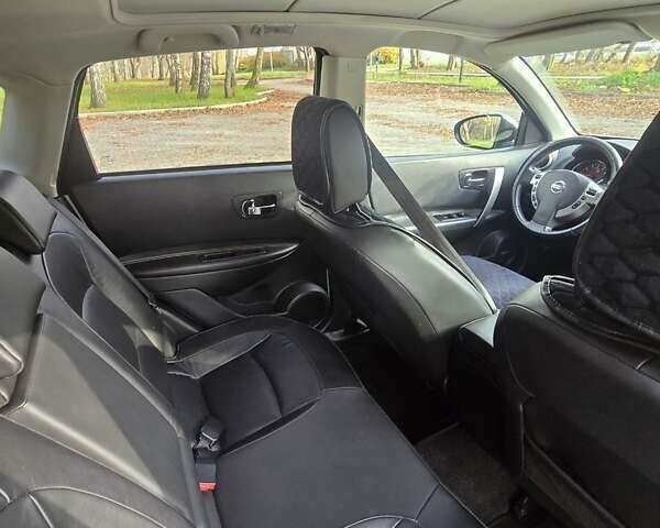 Белый Ниссан Кашкай, объемом двигателя 2 л и пробегом 246 тыс. км за 10200 $, фото 16 на Automoto.ua