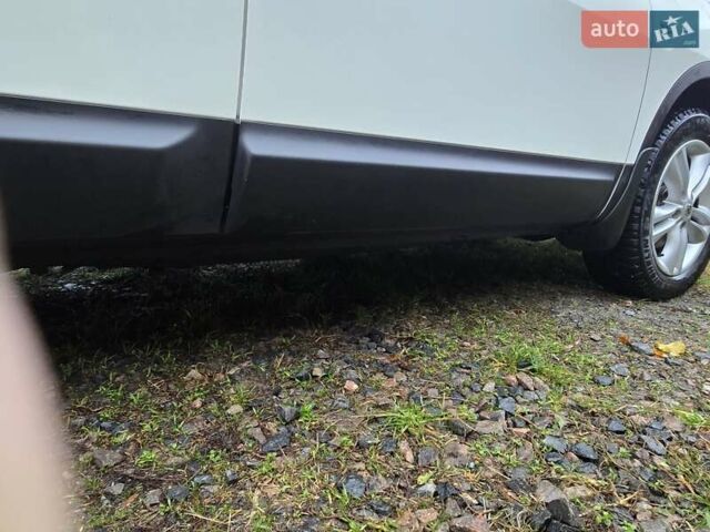 Білий Ніссан Кашкай, об'ємом двигуна 1.5 л та пробігом 252 тис. км за 9200 $, фото 14 на Automoto.ua
