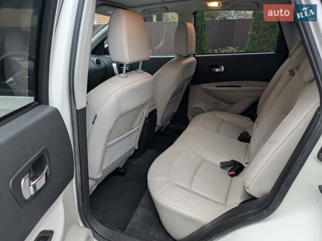 Белый Ниссан Кашкай, объемом двигателя 1.5 л и пробегом 99 тыс. км за 11999 $, фото 19 на Automoto.ua