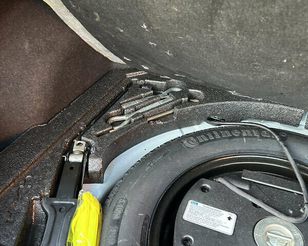 Білий Ніссан Кашкай, об'ємом двигуна 1.5 л та пробігом 186 тис. км за 10500 $, фото 31 на Automoto.ua