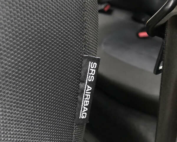 Белый Ниссан Кашкай, объемом двигателя 2 л и пробегом 195 тыс. км за 11655 $, фото 67 на Automoto.ua