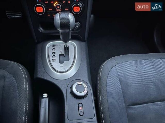 Білий Ніссан Кашкай, об'ємом двигуна 2 л та пробігом 248 тис. км за 11400 $, фото 1 на Automoto.ua