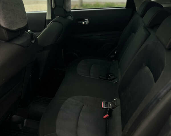 Белый Ниссан Кашкай, объемом двигателя 1.5 л и пробегом 198 тыс. км за 8150 $, фото 30 на Automoto.ua