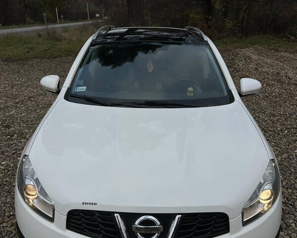 Белый Ниссан Кашкай, объемом двигателя 1.5 л и пробегом 198 тыс. км за 8150 $, фото 22 на Automoto.ua