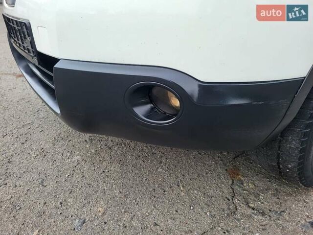 Білий Ніссан Кашкай, об'ємом двигуна 1.5 л та пробігом 217 тис. км за 9300 $, фото 71 на Automoto.ua