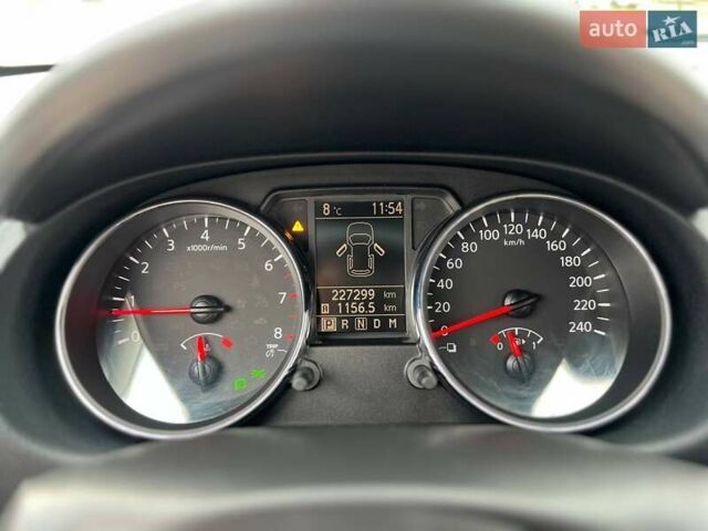 Белый Ниссан Кашкай, объемом двигателя 2 л и пробегом 227 тыс. км за 8900 $, фото 32 на Automoto.ua