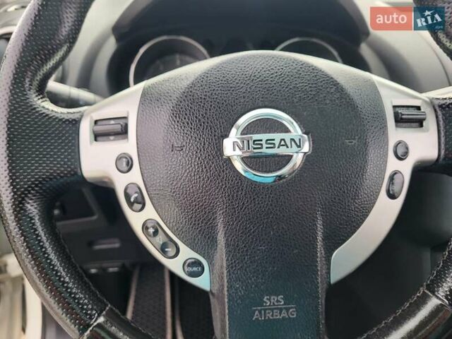 Білий Ніссан Кашкай, об'ємом двигуна 1.5 л та пробігом 217 тис. км за 9300 $, фото 136 на Automoto.ua