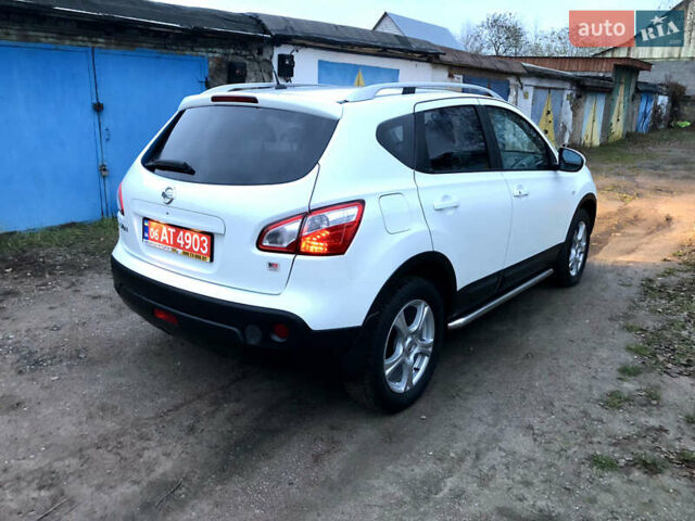 Белый Ниссан Кашкай, объемом двигателя 2 л и пробегом 195 тыс. км за 11655 $, фото 108 на Automoto.ua