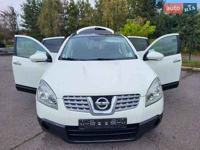 Білий Ніссан Кашкай, об'ємом двигуна 1.5 л та пробігом 217 тис. км за 9300 $, фото 73 на Automoto.ua