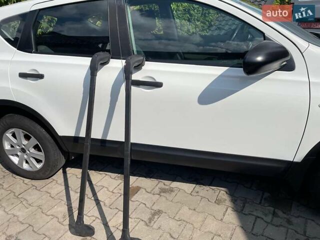 Білий Ніссан Кашкай, об'ємом двигуна 1.5 л та пробігом 207 тис. км за 9300 $, фото 20 на Automoto.ua