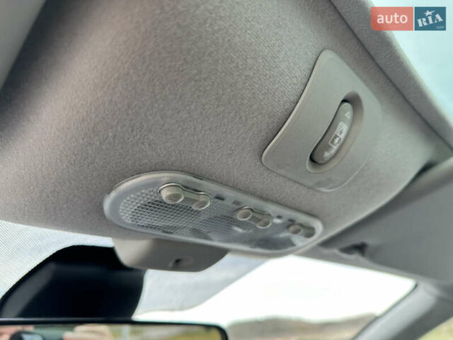 Белый Ниссан Кашкай, объемом двигателя 1.6 л и пробегом 176 тыс. км за 9999 $, фото 50 на Automoto.ua