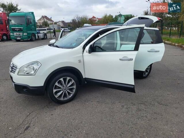 Білий Ніссан Кашкай, об'ємом двигуна 1.5 л та пробігом 217 тис. км за 9300 $, фото 79 на Automoto.ua