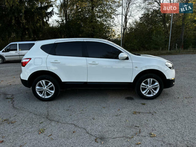 Белый Ниссан Кашкай, объемом двигателя 1.46 л и пробегом 231 тыс. км за 9550 $, фото 23 на Automoto.ua