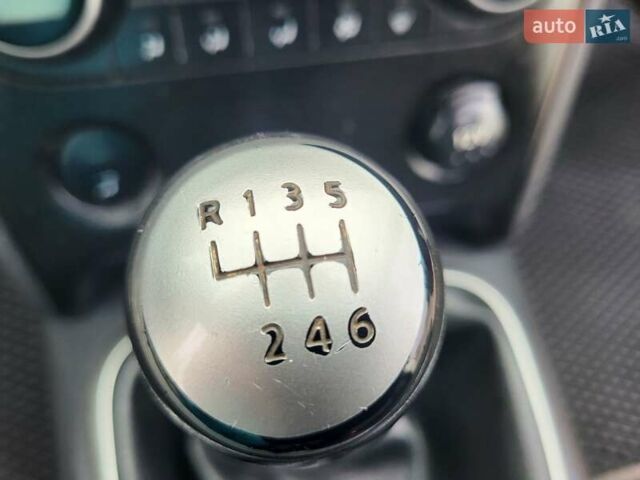 Білий Ніссан Кашкай, об'ємом двигуна 1.5 л та пробігом 217 тис. км за 9300 $, фото 135 на Automoto.ua