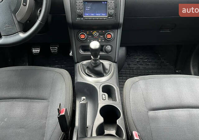 Белый Ниссан Кашкай, объемом двигателя 1.5 л и пробегом 187 тыс. км за 8900 $, фото 36 на Automoto.ua