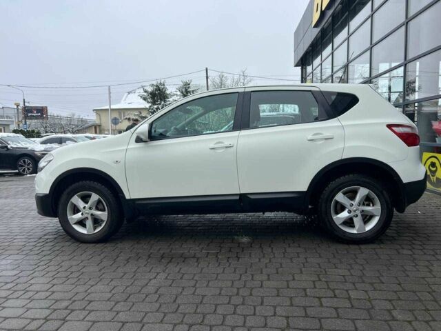 Белый Ниссан Кашкай, объемом двигателя 2 л и пробегом 151 тыс. км за 11300 $, фото 3 на Automoto.ua