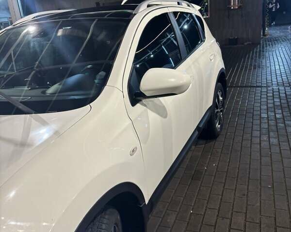 Білий Ніссан Кашкай, об'ємом двигуна 2 л та пробігом 183 тис. км за 10200 $, фото 1 на Automoto.ua